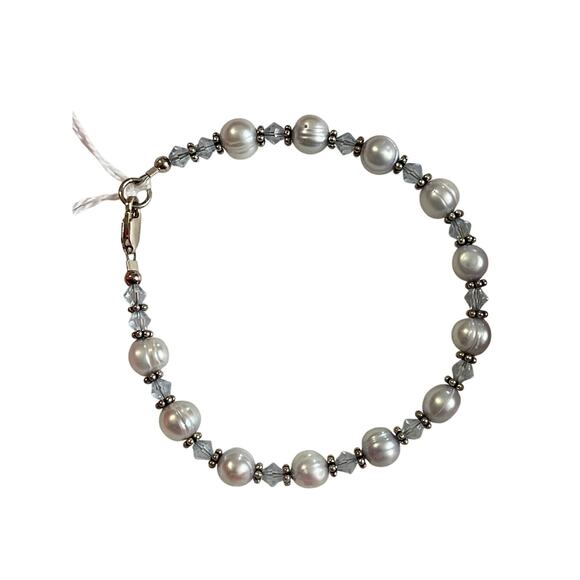 Fresh Water Blue Pearls - Handcrafted Austrian Crystal Beads Bracelet Jewelry - Picture 2 of 6